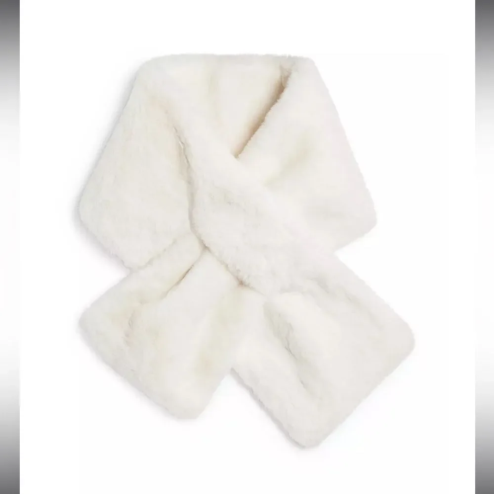 APPARIS Bambi pull-through scarf ❄️ faux fur ❄️ ivory ❄️ NWT